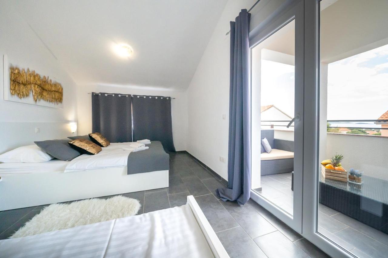 Holiday Apartments Amarilis Pakoštane 外观 照片