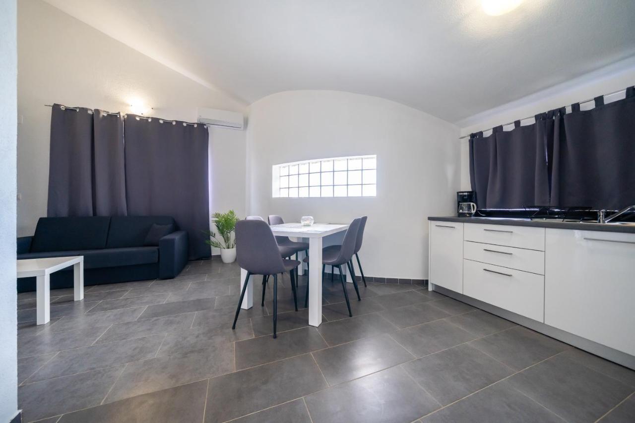 Holiday Apartments Amarilis Pakoštane 外观 照片