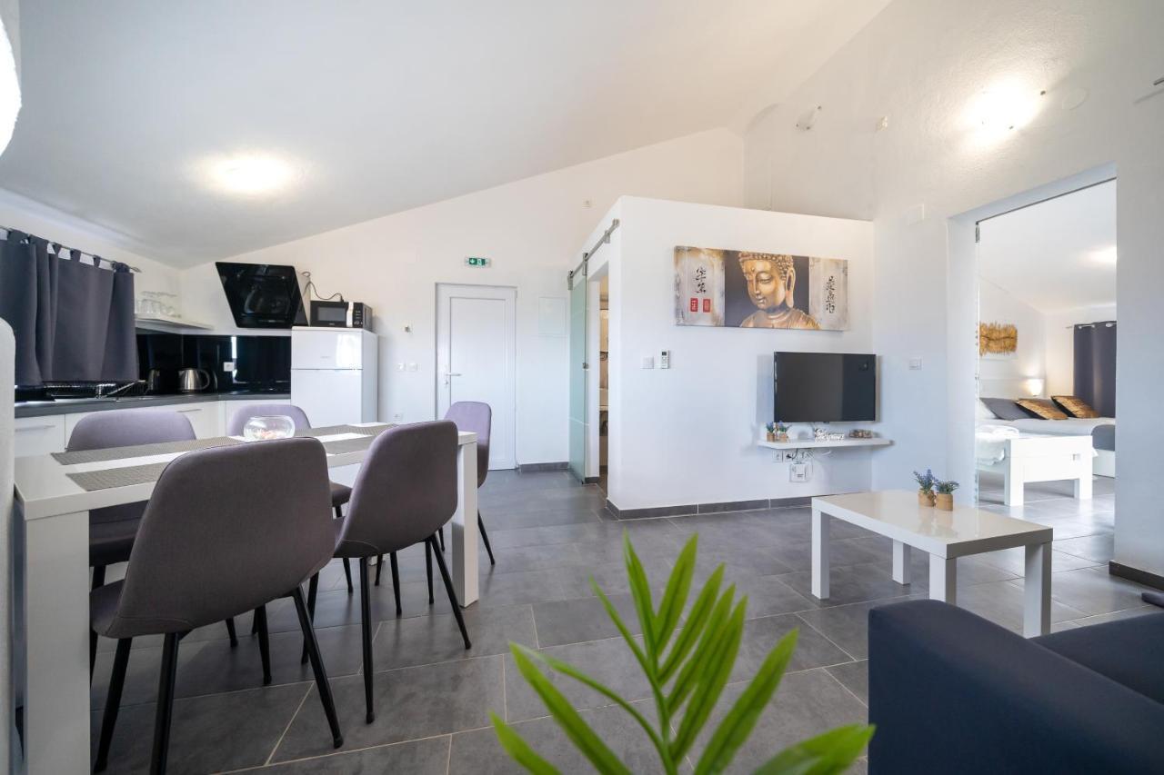 Holiday Apartments Amarilis Pakoštane 外观 照片