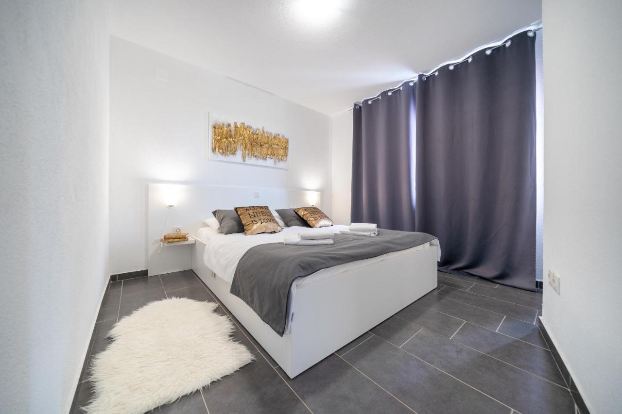 Holiday Apartments Amarilis Pakoštane 外观 照片