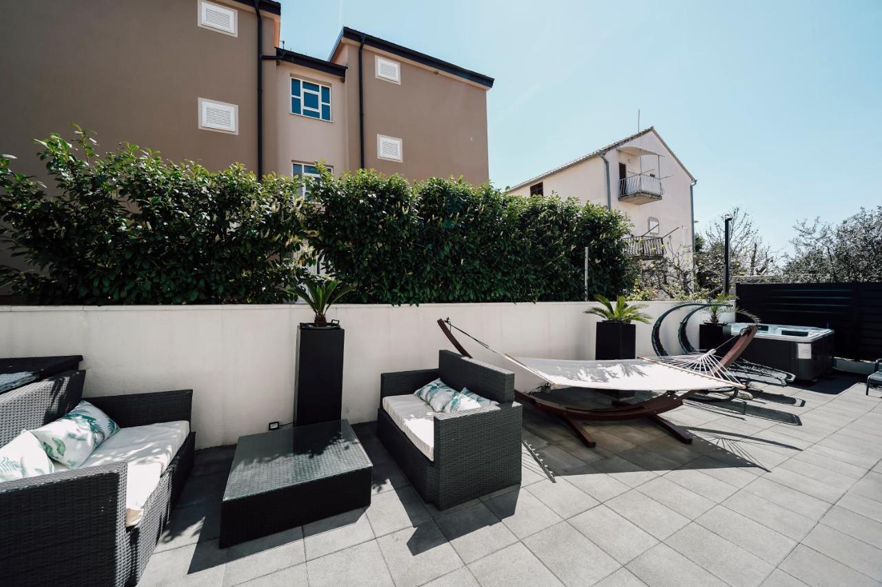 Holiday Apartments Amarilis Pakoštane 外观 照片